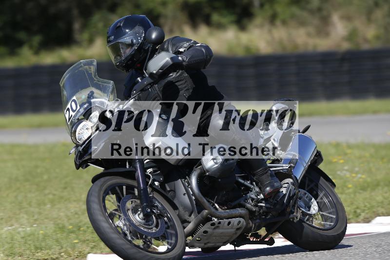 /Archiv-2025/48 25.08.2025 Cornu Master School ADR/gruen-vert/20